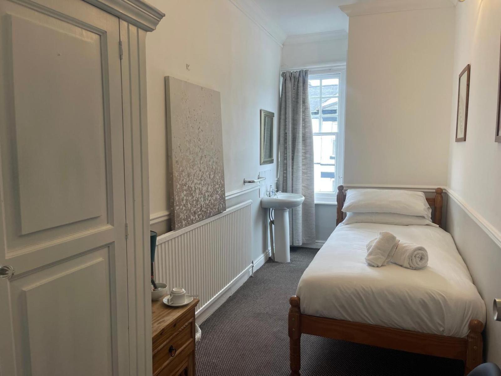 Central Hotel NWI Quarto foto